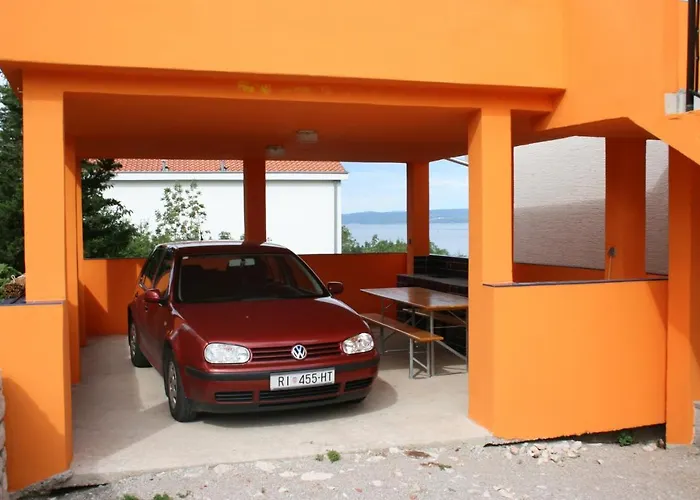 With Parking Space - 5514 Novi Vinodolski